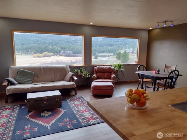 Property photo for 6 Tanager Lane, Republic photo 5