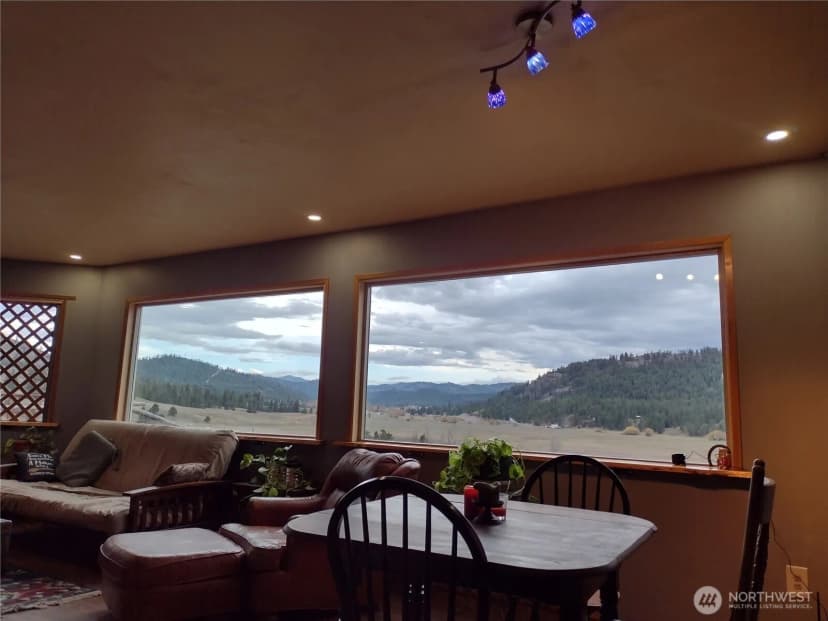 Property photo for 6 Tanager Lane, Republic photo 7