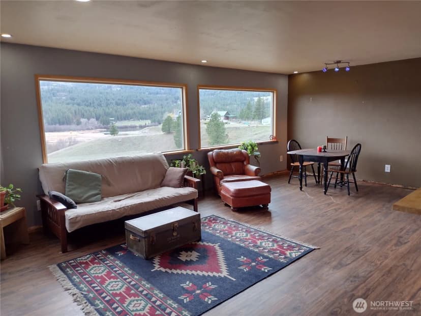Property photo for 6 Tanager Lane, Republic photo 18