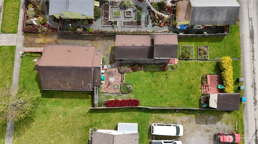 Property photo for 114 W 9 Th, Port Angeles photo 36