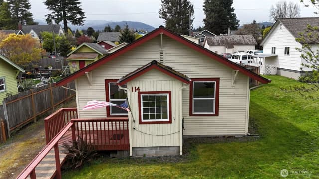 Property photo for 114 W 9 Th, Port Angeles