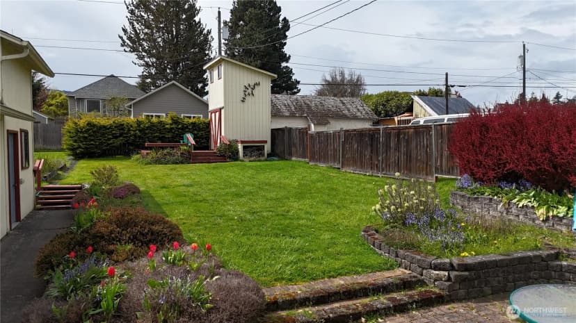 Property photo for 114 W 9 Th, Port Angeles photo 37