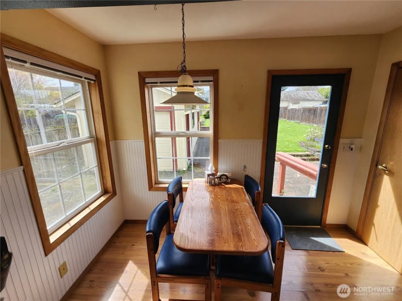 Property photo for 114 W 9 Th, Port Angeles photo 13