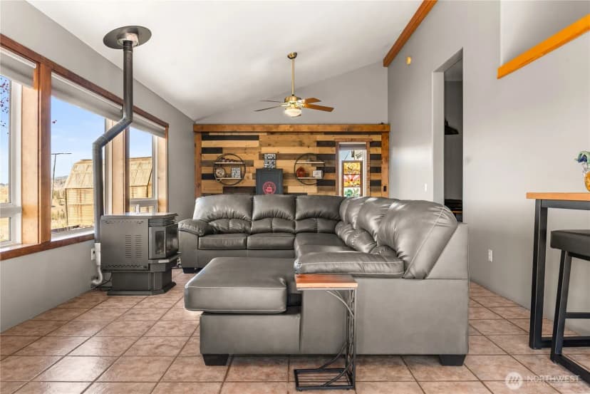 Property photo for 30 Tamarack Trail, Oroville photo 12