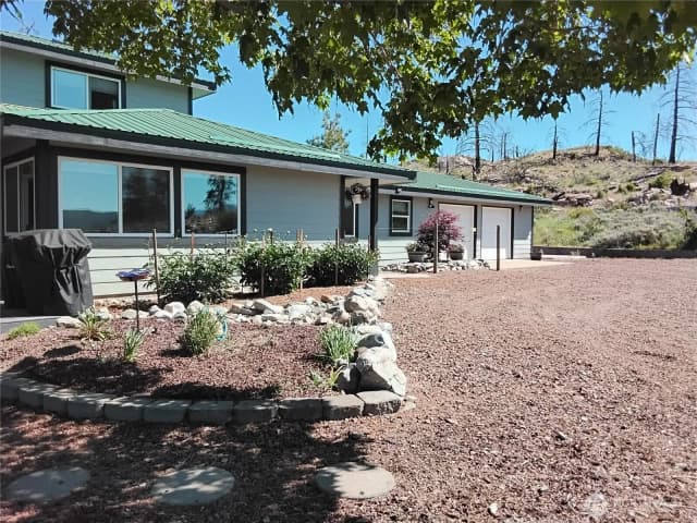 Property photo for 30 Tamarack Trail, Oroville