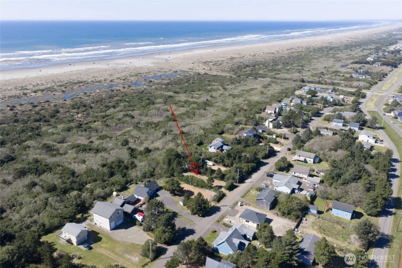 Property photo for 319 Sand Dune Avenue Nw, Ocean Shores photo 16