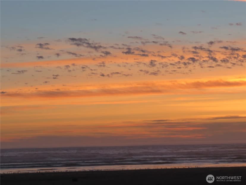 Property photo for 319 Sand Dune Avenue Nw, Ocean Shores photo 19