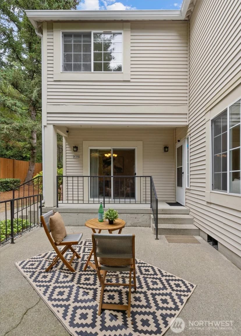 Property photo for 10909 Avondale Road Ne #r170, Redmond photo 5