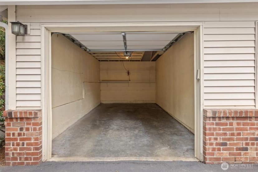 Property photo for 10909 Avondale Road Ne #r170, Redmond photo 36