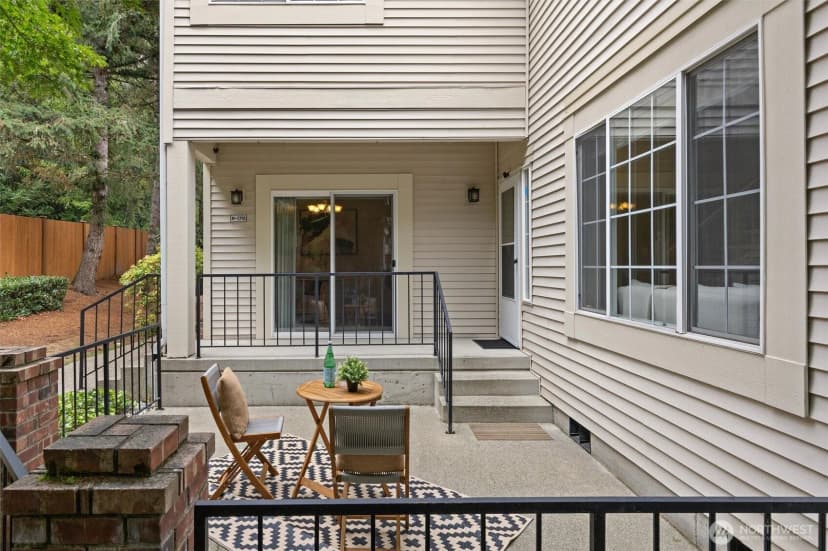 Property photo for 10909 Avondale Road Ne #r170, Redmond photo 4