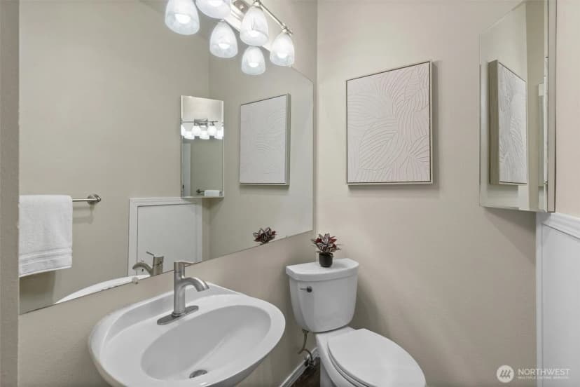 Property photo for 10909 Avondale Road Ne #r170, Redmond photo 25