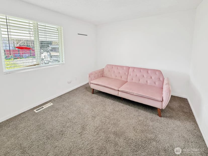 Property photo for 9025 67th Avenue Ne, Marysville photo 21