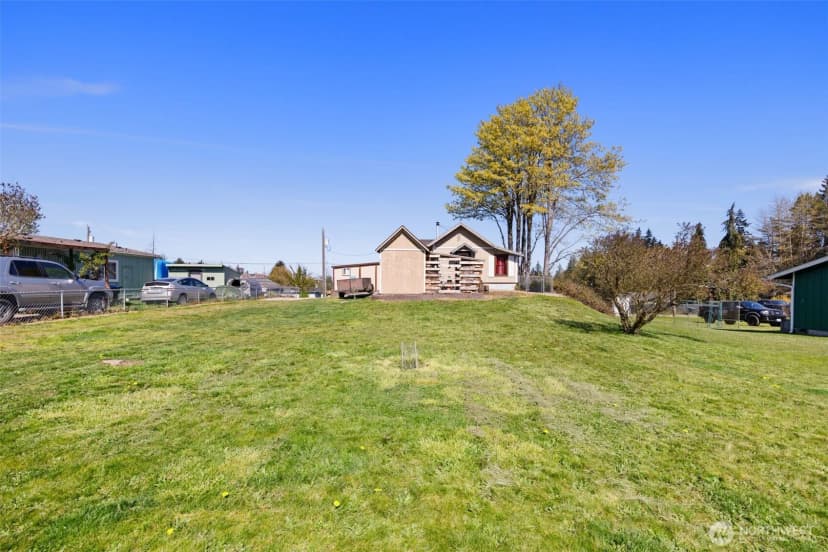 Property photo for 817 W 13th Street, Port Angeles photo 40