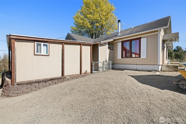 Property photo for 817 W 13th Street, Port Angeles photo 5