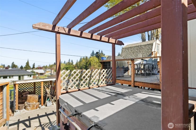 Property photo for 817 W 13th Street, Port Angeles photo 19