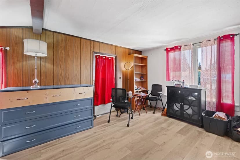 Property photo for 817 W 13th Street, Port Angeles photo 13