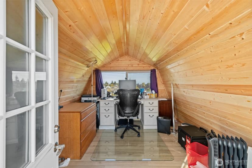 Property photo for 817 W 13th Street, Port Angeles photo 24
