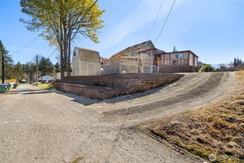 Property photo for 817 W 13th Street, Port Angeles photo 37