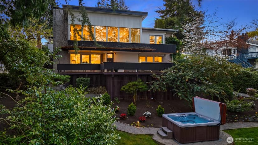 Property photo for 2070 127th Avenue Se, Bellevue photo 30