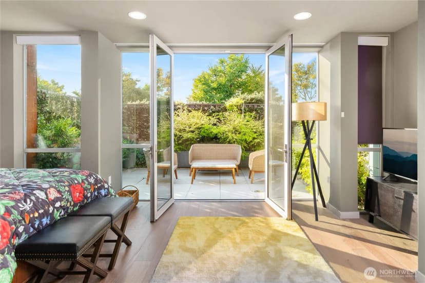 Property photo for 2830 Fairview Avenue E, Seattle photo 30