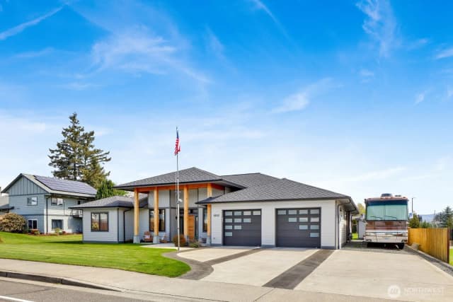 Property photo for 8802 Line Road, Lynden