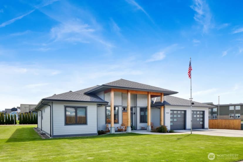 Property photo for 8802 Line Road, Lynden photo 40