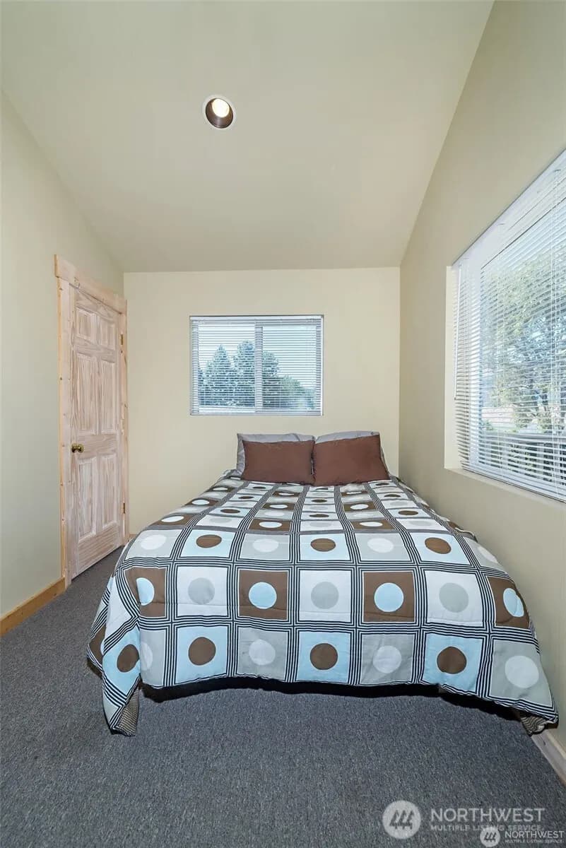 Property photo for 312 Sw River Drive, Quincy photo 26