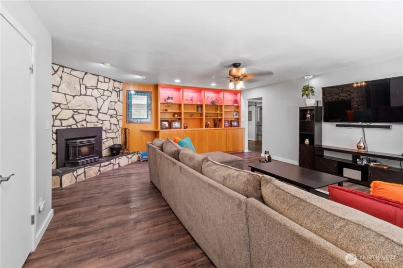 Property photo for 201 Englert, Woodland photo 12