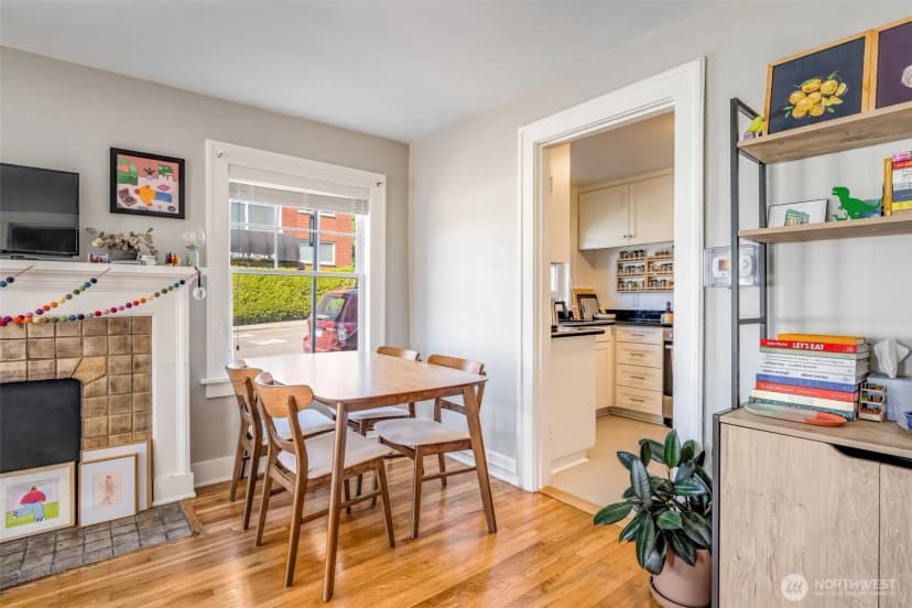 Property photo for 746 10th Avenue E, Seattle photo 16
