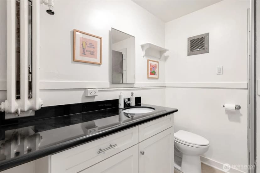 Property photo for 746 10th Avenue E, Seattle photo 18