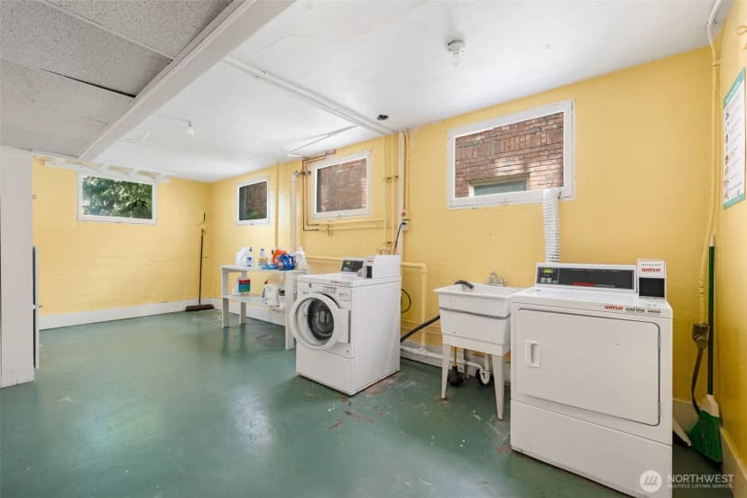 Property photo for 746 10th Avenue E, Seattle photo 29