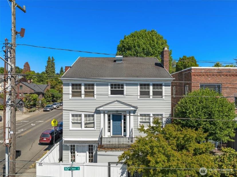 Property photo for 746 10th Avenue E, Seattle