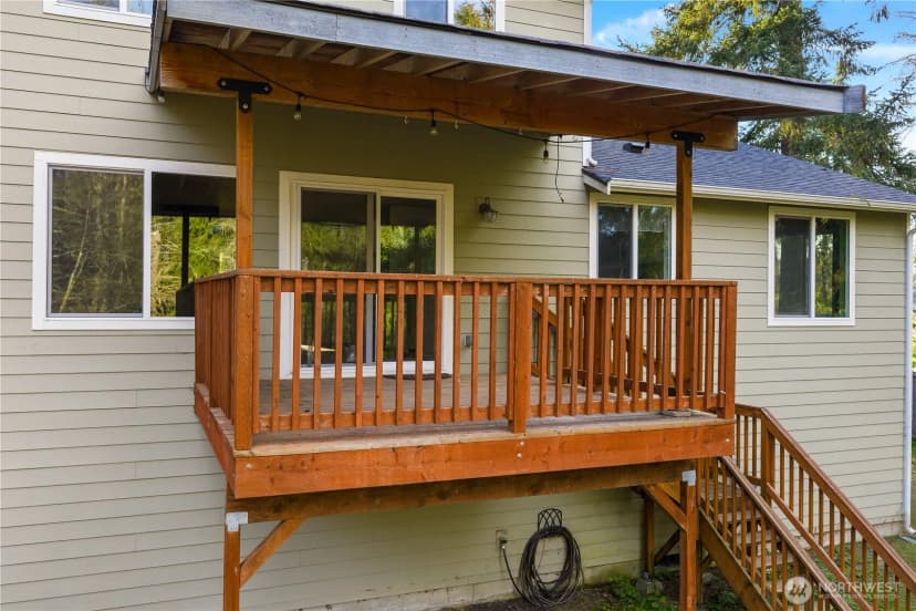 Property photo for 28601 30th Avenue E, Spanaway photo 23