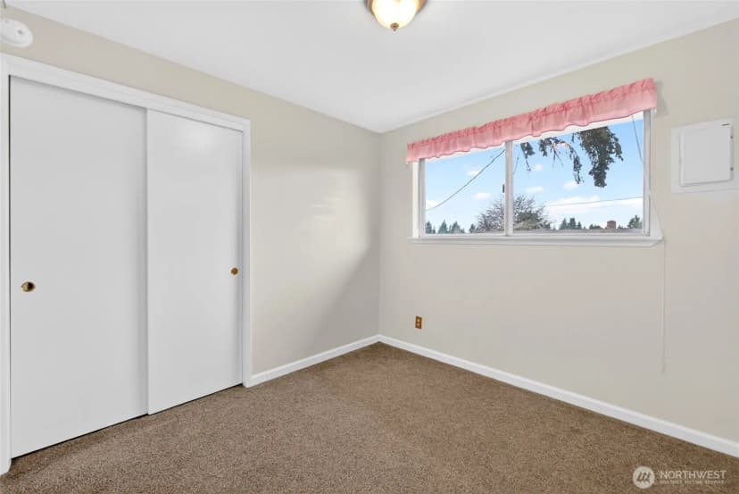 Property photo for 2717 Sw 328th Street, Federal Way photo 15