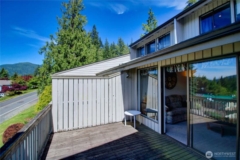 Property photo for 1 Lake Louise Drive #31, Bellingham photo 16