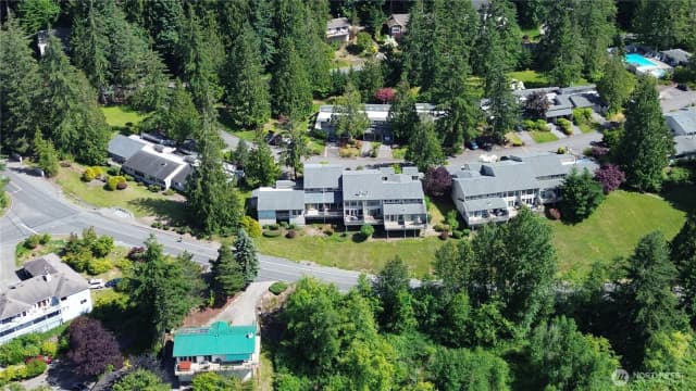 Property photo for 1 Lake Louise Drive #31, Bellingham photo 3