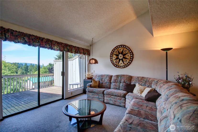 Property photo for 1 Lake Louise Drive #31, Bellingham photo 14