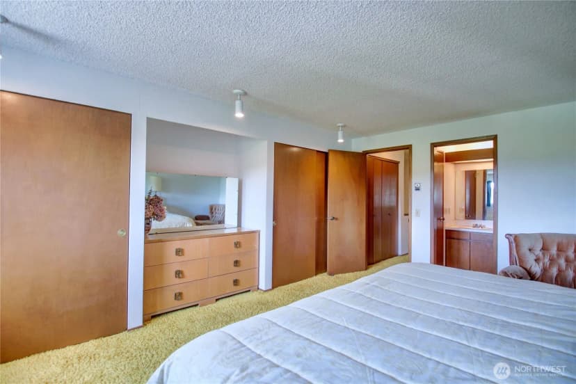 Property photo for 1 Lake Louise Drive #31, Bellingham photo 21