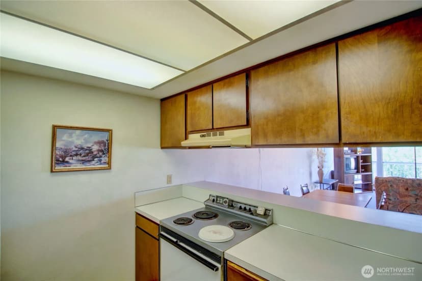 Property photo for 1 Lake Louise Drive #31, Bellingham photo 9