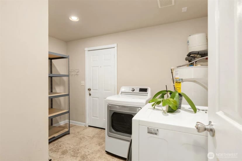 Property photo for 4114 Bledsoe Avenue, Bremerton photo 17