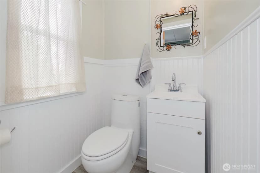 Property photo for 1209 Pacific Avenue, Bremerton photo 16