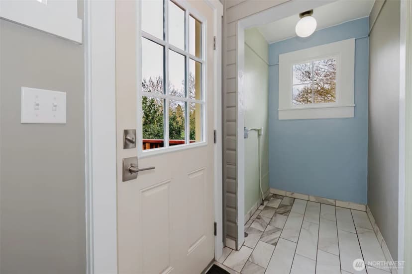 Property photo for 1209 Pacific Avenue, Bremerton photo 17