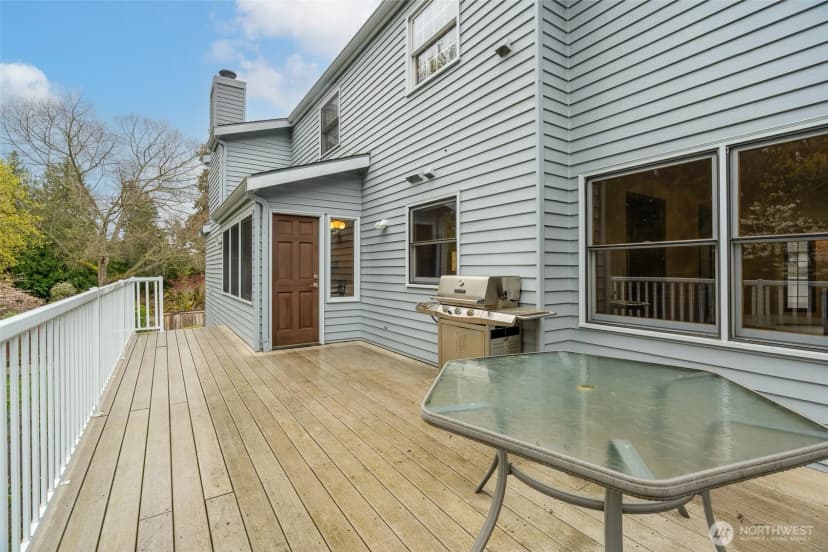 Property photo for 4220 Ne 169th Court, Lake Forest Park photo 34