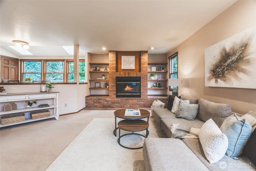 Property photo for 4220 Ne 169th Court, Lake Forest Park photo 17