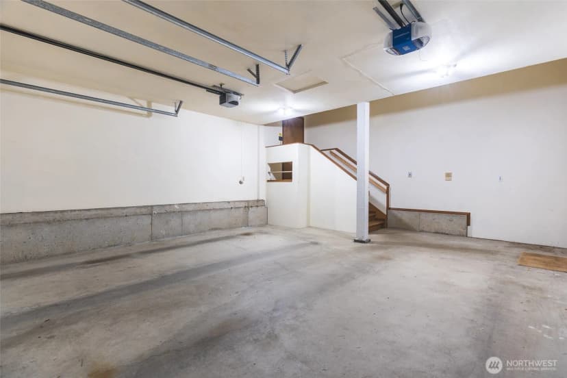 Property photo for 4220 Ne 169th Court, Lake Forest Park photo 33