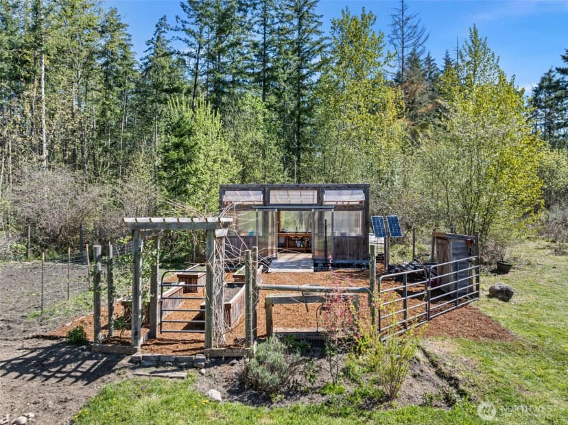 Property photo for 39603 18th Avenue S, Roy photo 37