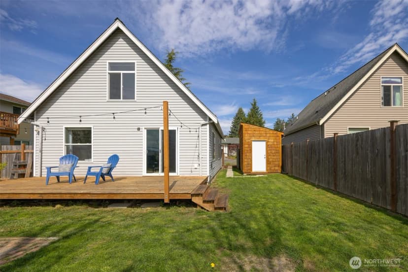 Property photo for 1407 E Illinois Street, Bellingham photo 32