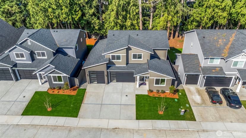 Property photo for 15224 106th Avenue E, Puyallup photo 32