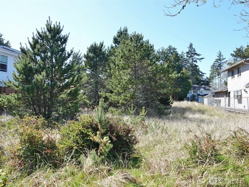 Property photo for 574 Chinook Avenue Se, Ocean Shores photo 12