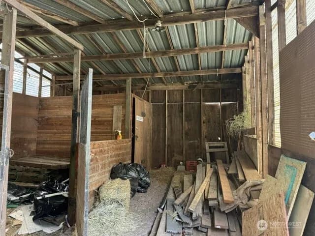 Property photo for 15841 Bald Hill Road Se, Yelm photo 4